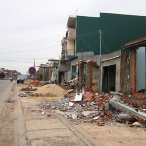 Phá dỡ công trình