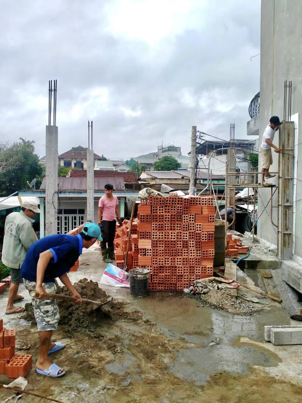 Xây nhà trọn gói