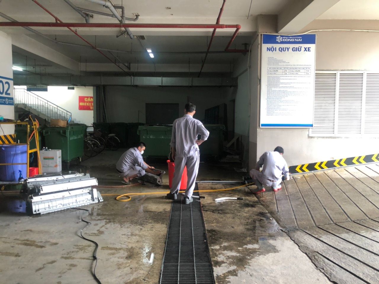 Sửa chữa đường nước tầng hầm 