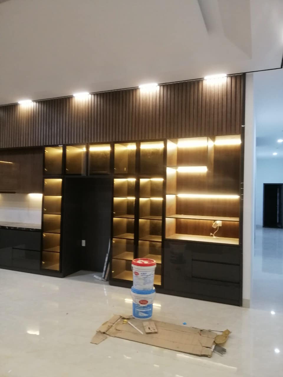 Nội thất tủ đựng đồ