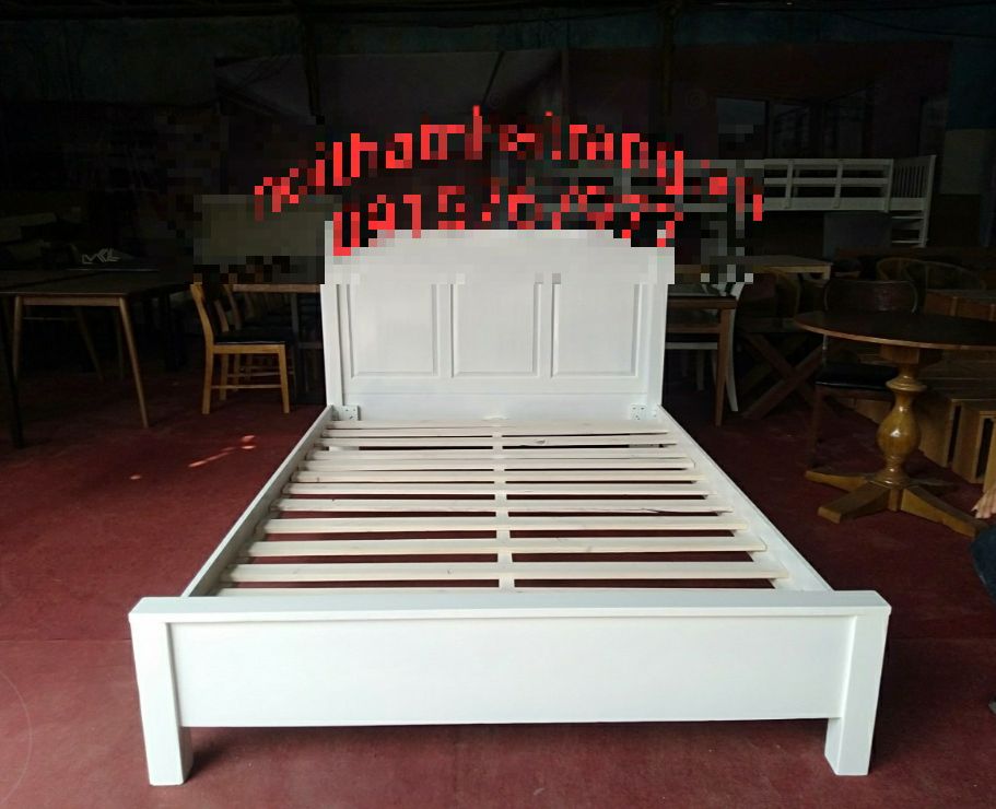 Giường ngủ