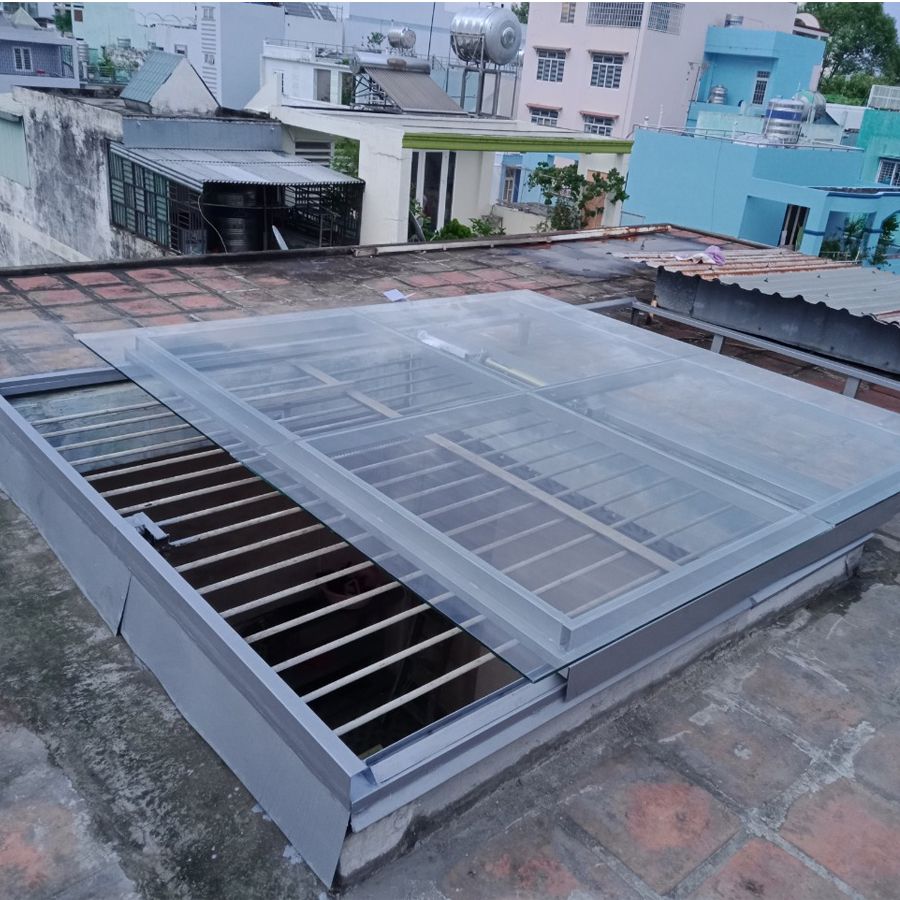 Giếng trời thông minh mở toàn phần