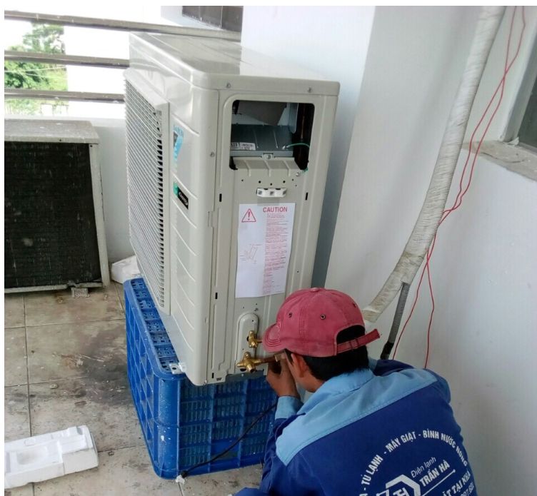 Sửa chữa máy lạnh