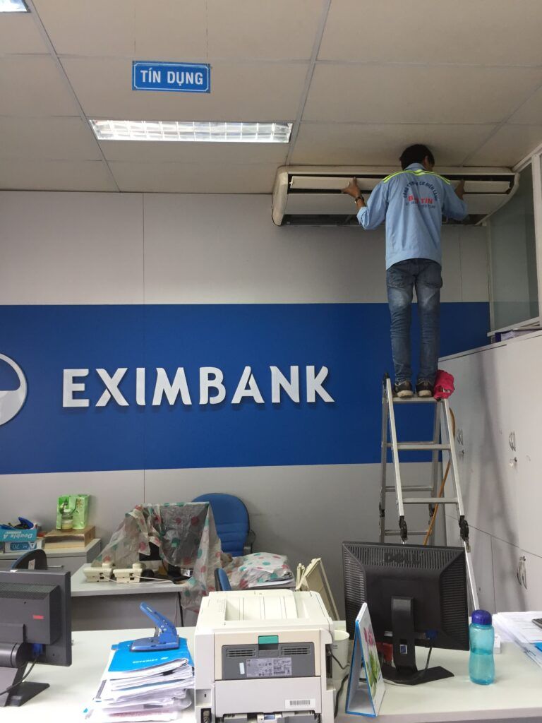 Thi công lắp đặt máy lạnh