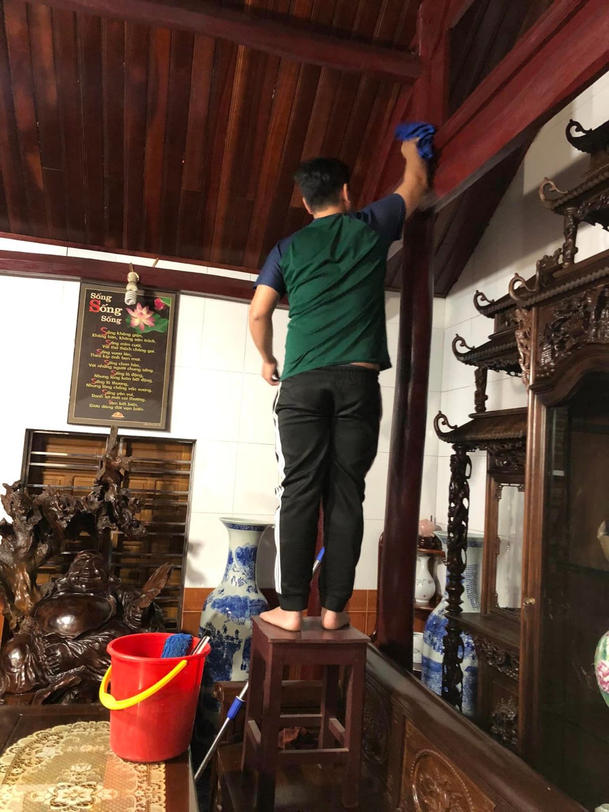Lau dọn nhà định kỳ