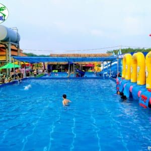 Lắp Đặt Công Viên Nước Từ Bể Bơi Lắp Ghép 