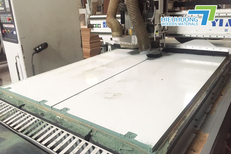 Gia công cắt CNC hoa văn, soi Pano