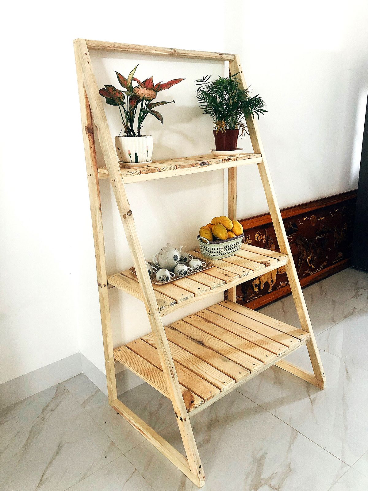 Kệ đứng 