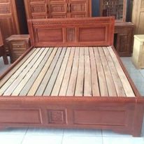 Giường ngủ gỗ