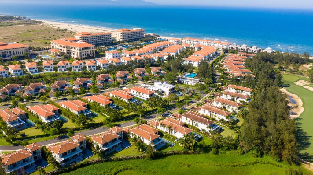 The Ocean Estates