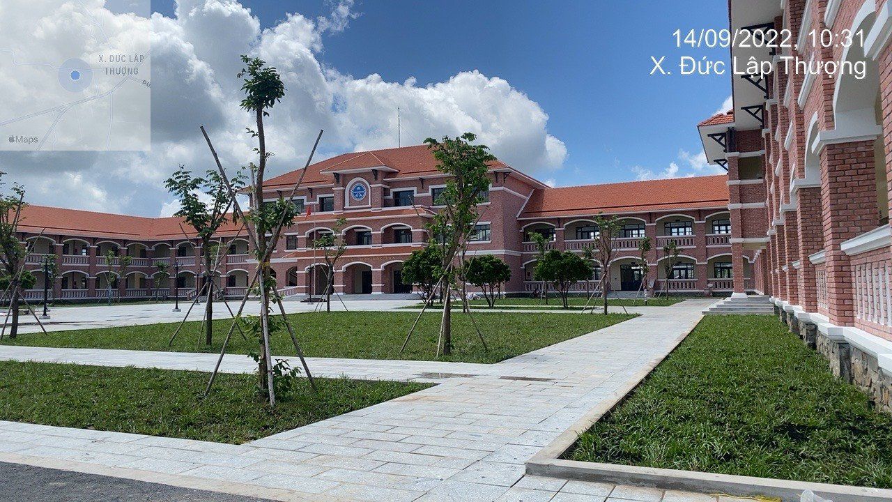 TRƯỜNG TRUNG HỌC CƠ SỞ TRƯƠNG MINH BẠCH