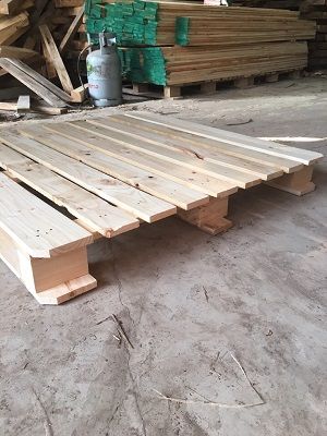 Pallet gỗ 