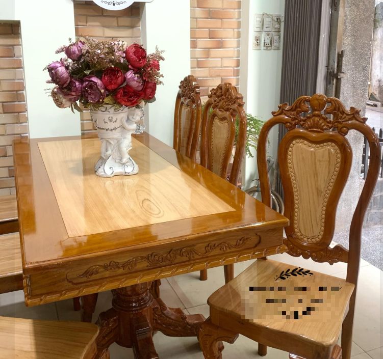 Bàn ăn 