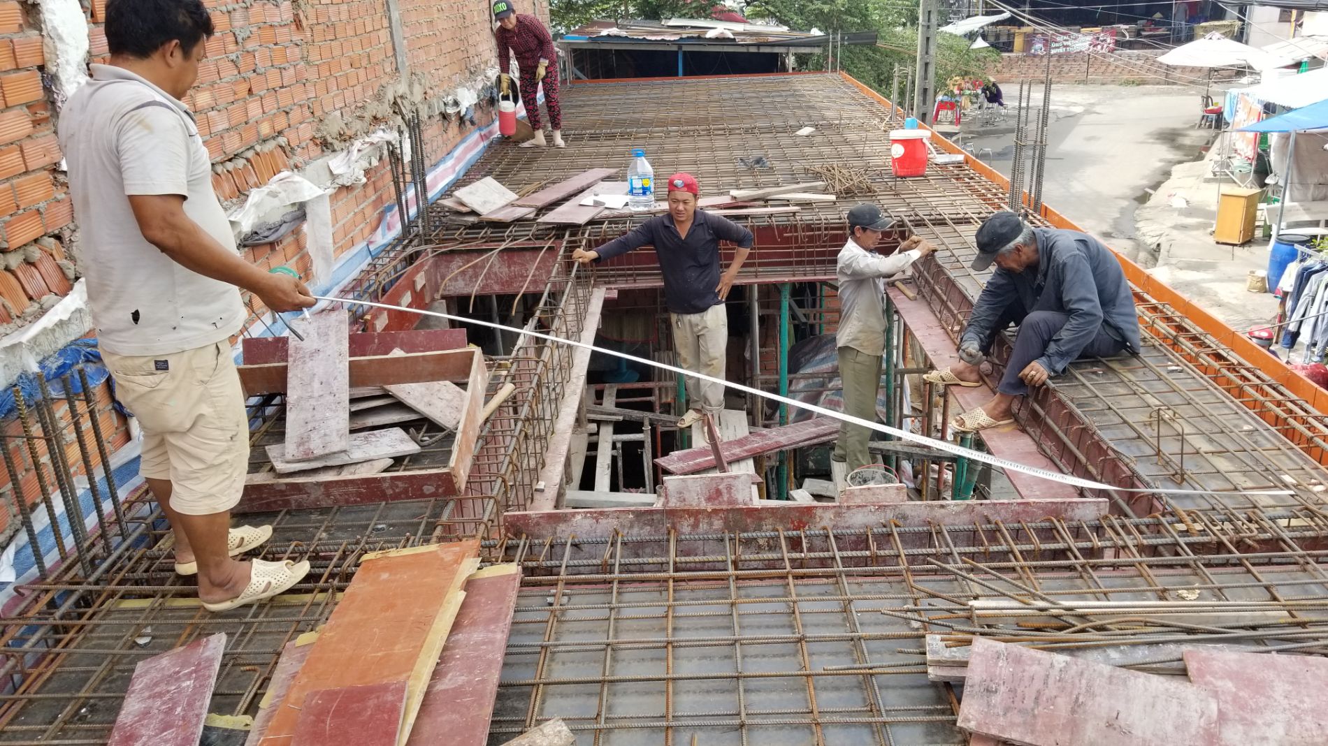 Nhà ở kết hợp văn phòng 