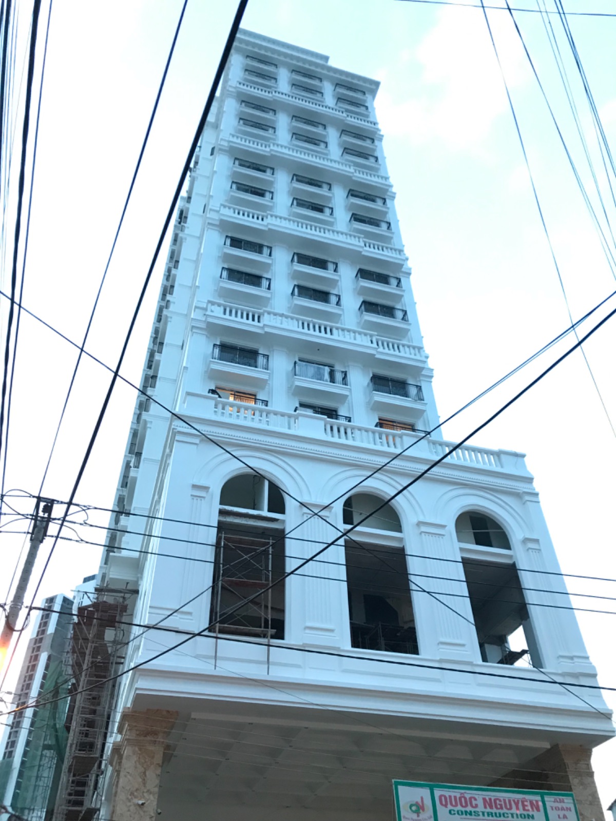 Khách sạn Daphovina