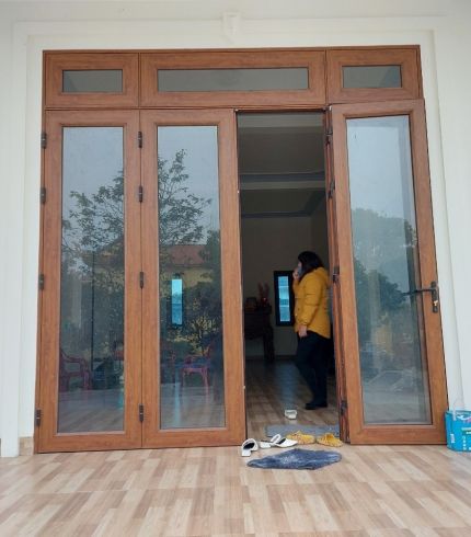 Cửa nhôm kính
