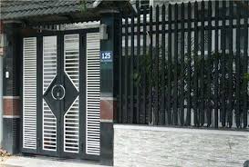 Cửa cổng sắt