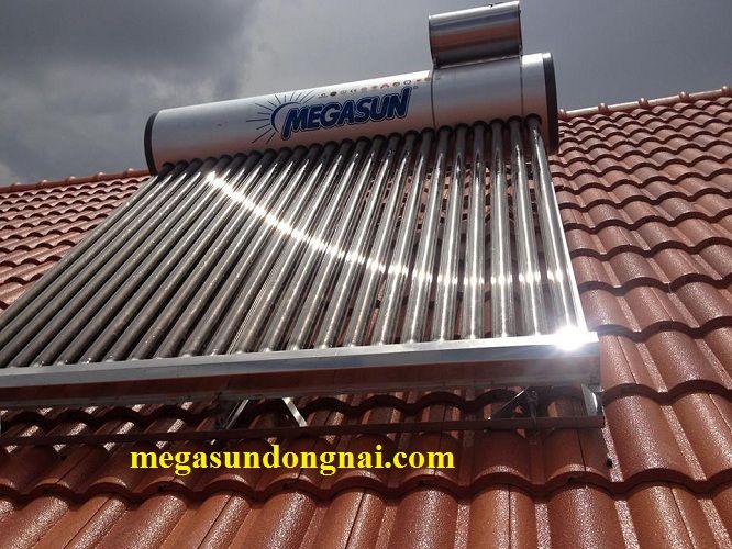Bộ máy nước nóng năng lượng mặt trời