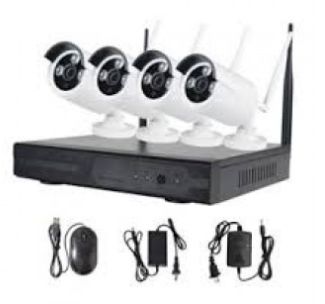 BỘ 4 CAMERA IP WIFI KHÔNG DÂY KÈM ĐẦU GHI
