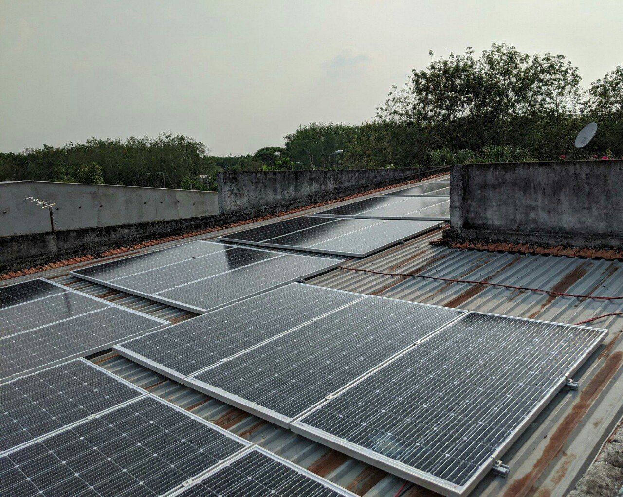 DỰ ÁN 10 KW CHO GIA ĐÌNH ANH TÍN