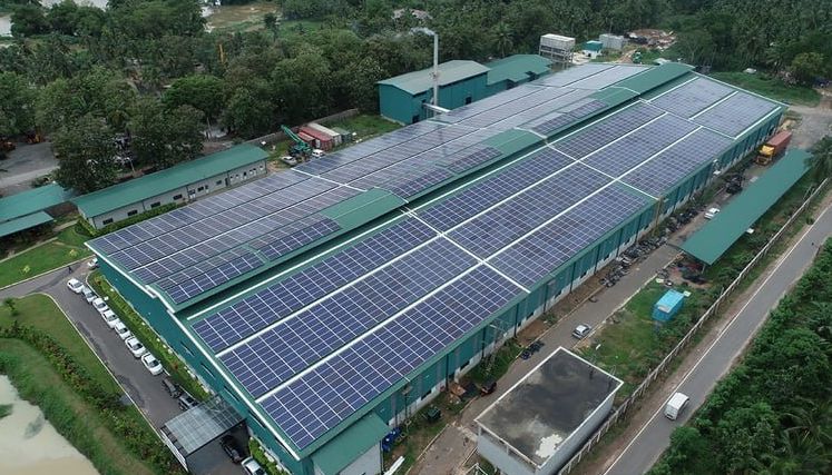 Thi công hệ thống điện mặt trời áp mái KCN