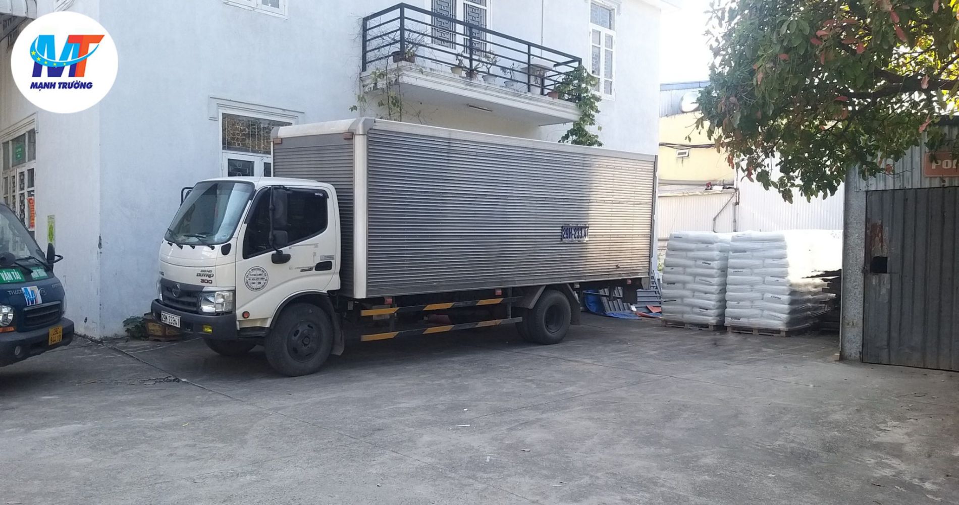 Cho thuê xe tải