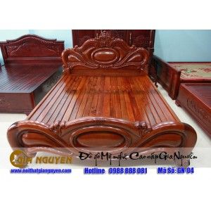 Giường ngủ gỗ tự nhiên
