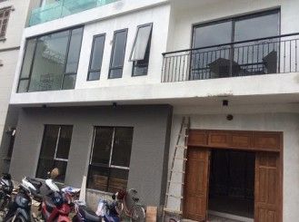 Cửa nhôm