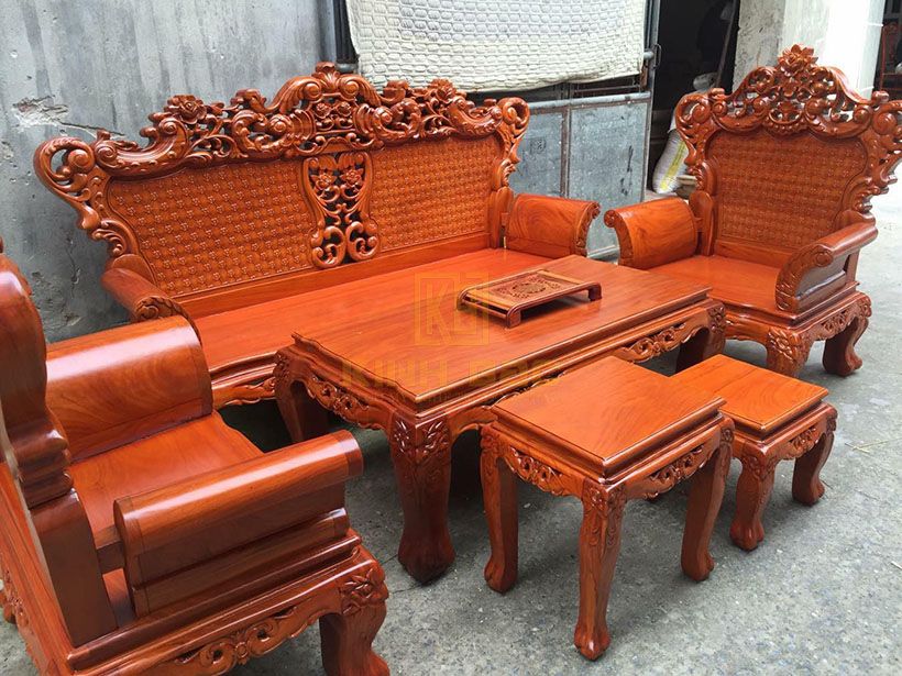 Bàn ghế phòng khách