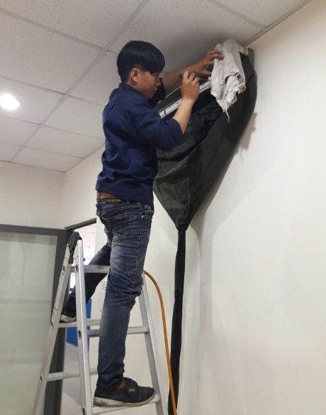 Vệ sinh máy lạnh