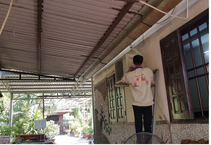 Lắp đặt máy lạnh