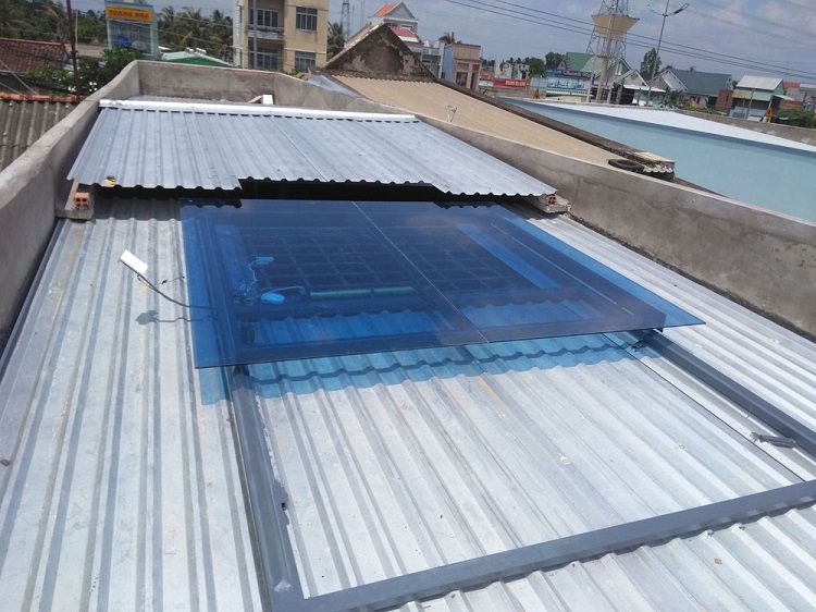 Thi công giếng trời mái tôn