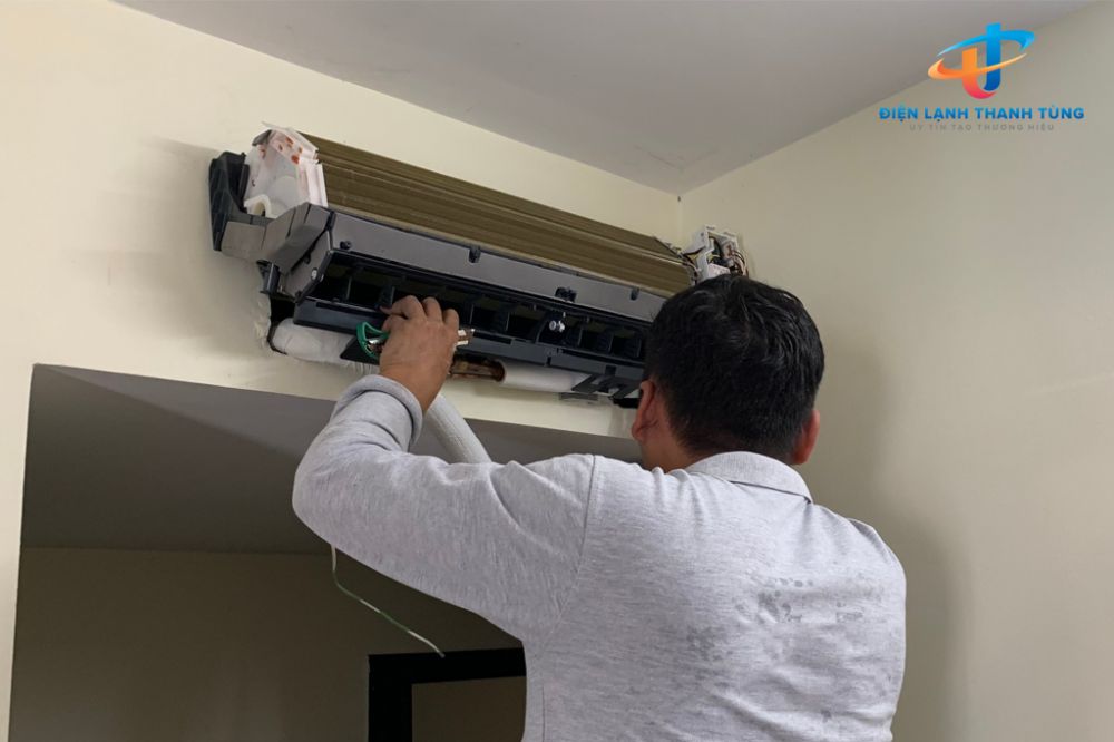 Sửa chữa máy lạnh