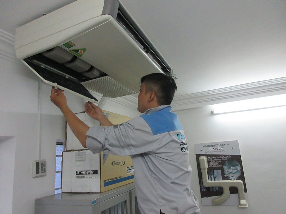 Lắp đặt máy lạnh