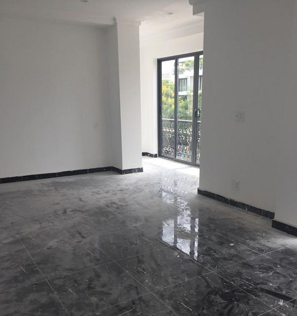 Vệ sinh công trình sau xây dựng
