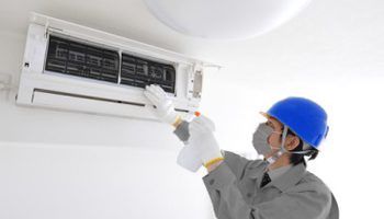 Dịch vụ vệ sinh máy lạnh