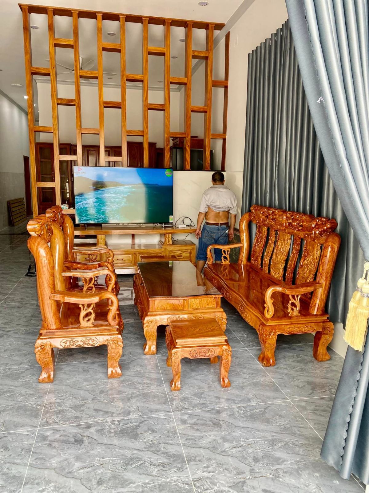 Bộ bàn ghế gỗ