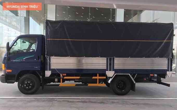 Xe tải vận chuyển