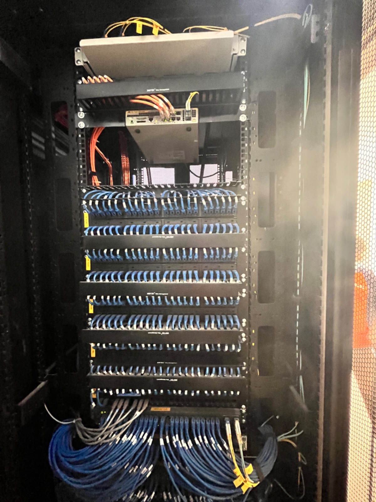 Hệ thống an ninh ACS kiểm soát vào ra