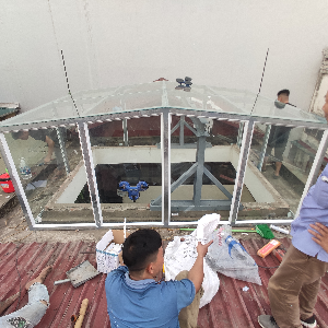 Cải tạo ô thang bộ lắp thang máy