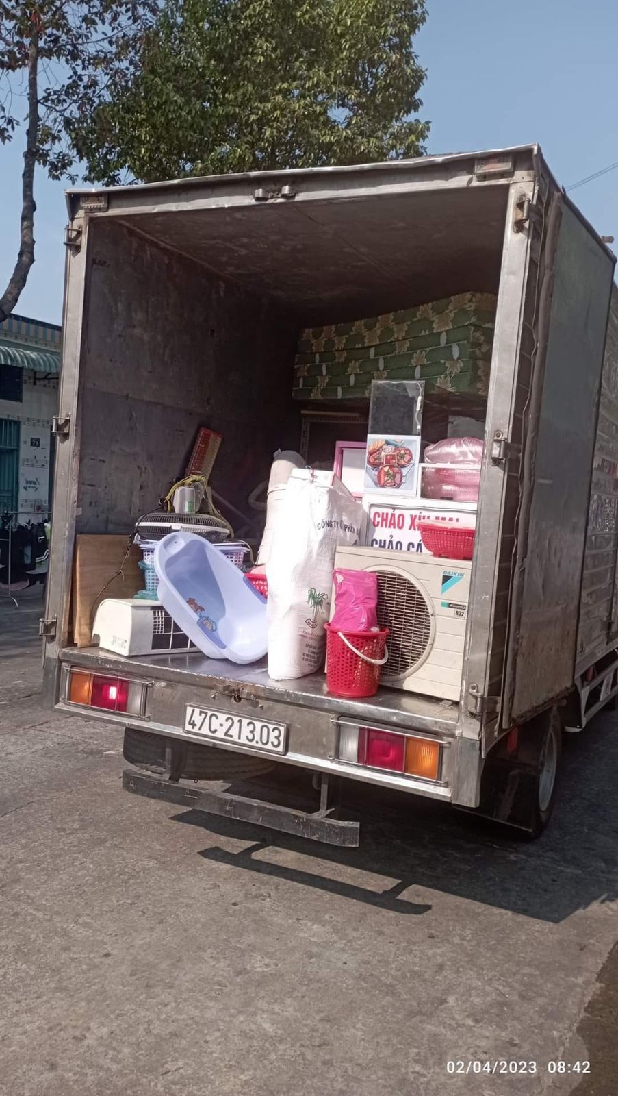 Dịch vụ chuyển nhà