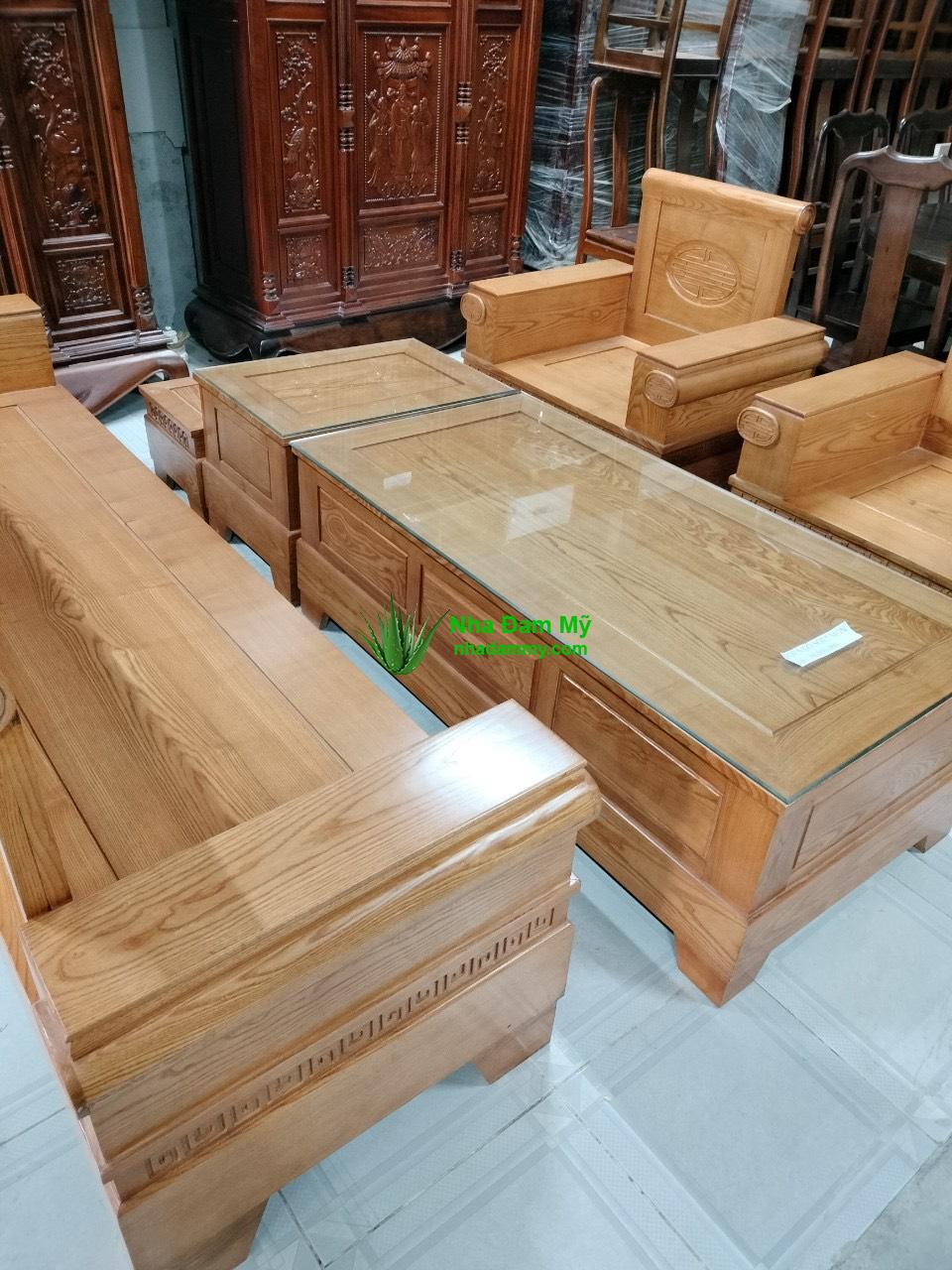 Bộ bàn ghế gỗ