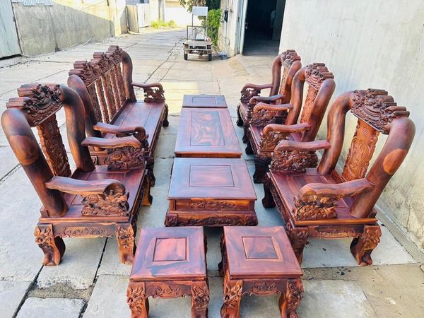 Bộ bàn ghế gỗ