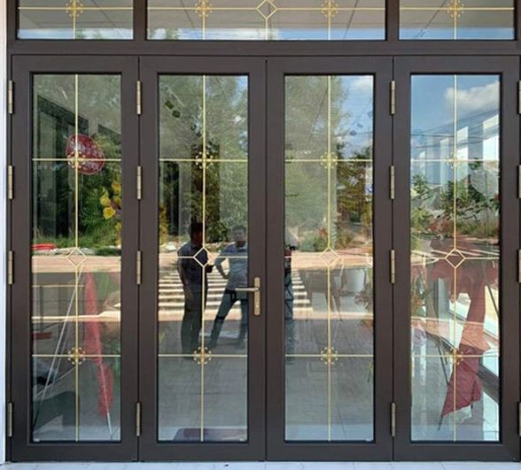 CỬA ĐI 4 CÁNH MỞ QUAY NHÔM MAXPROJP HỆ 83