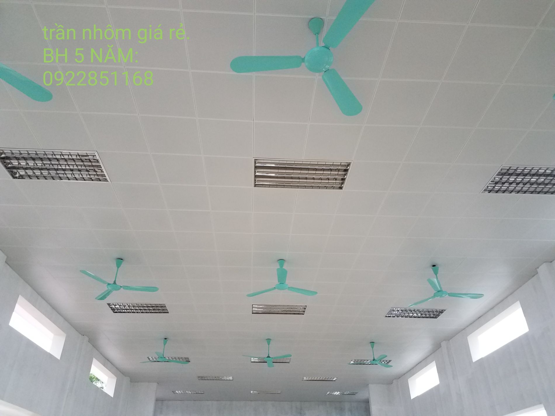 Thi công trần nhôm