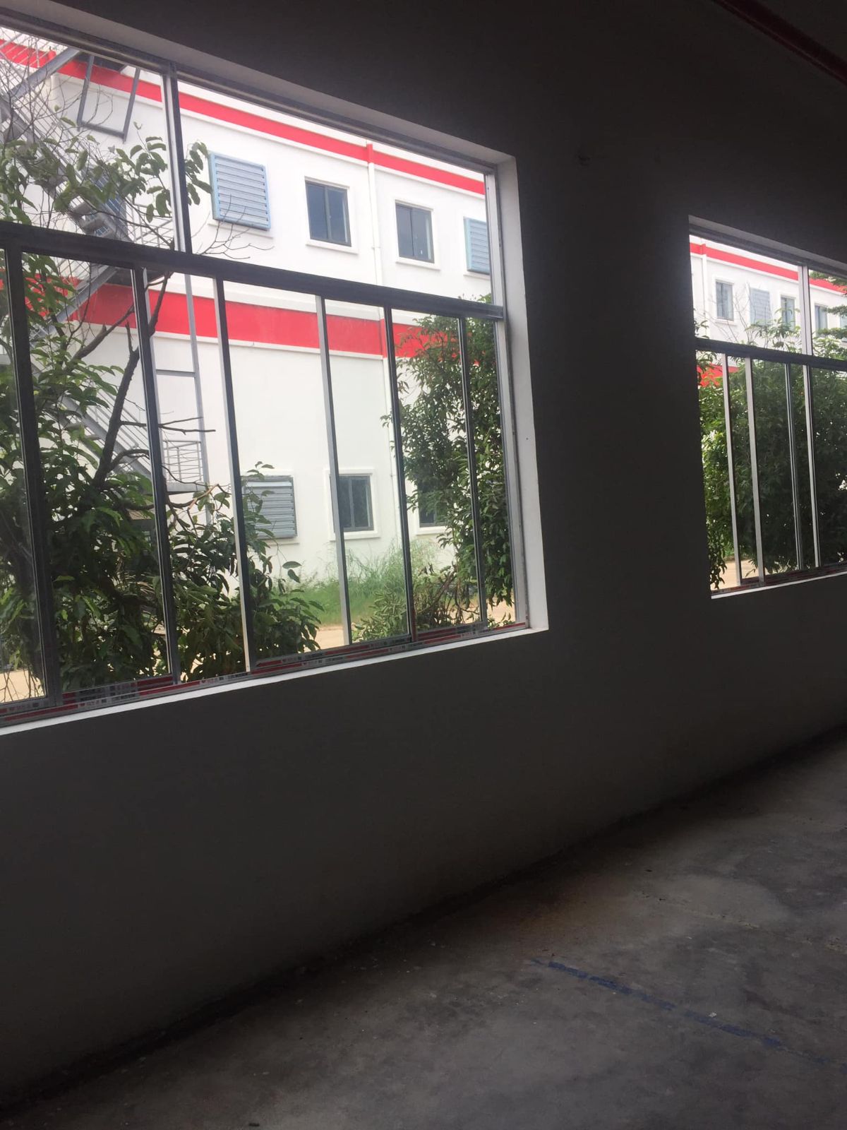 Lắp hệ cửa nhôm 