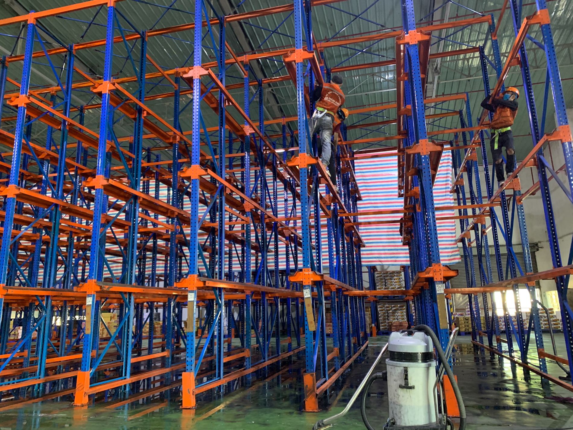 Vệ sinh nhà xưởng