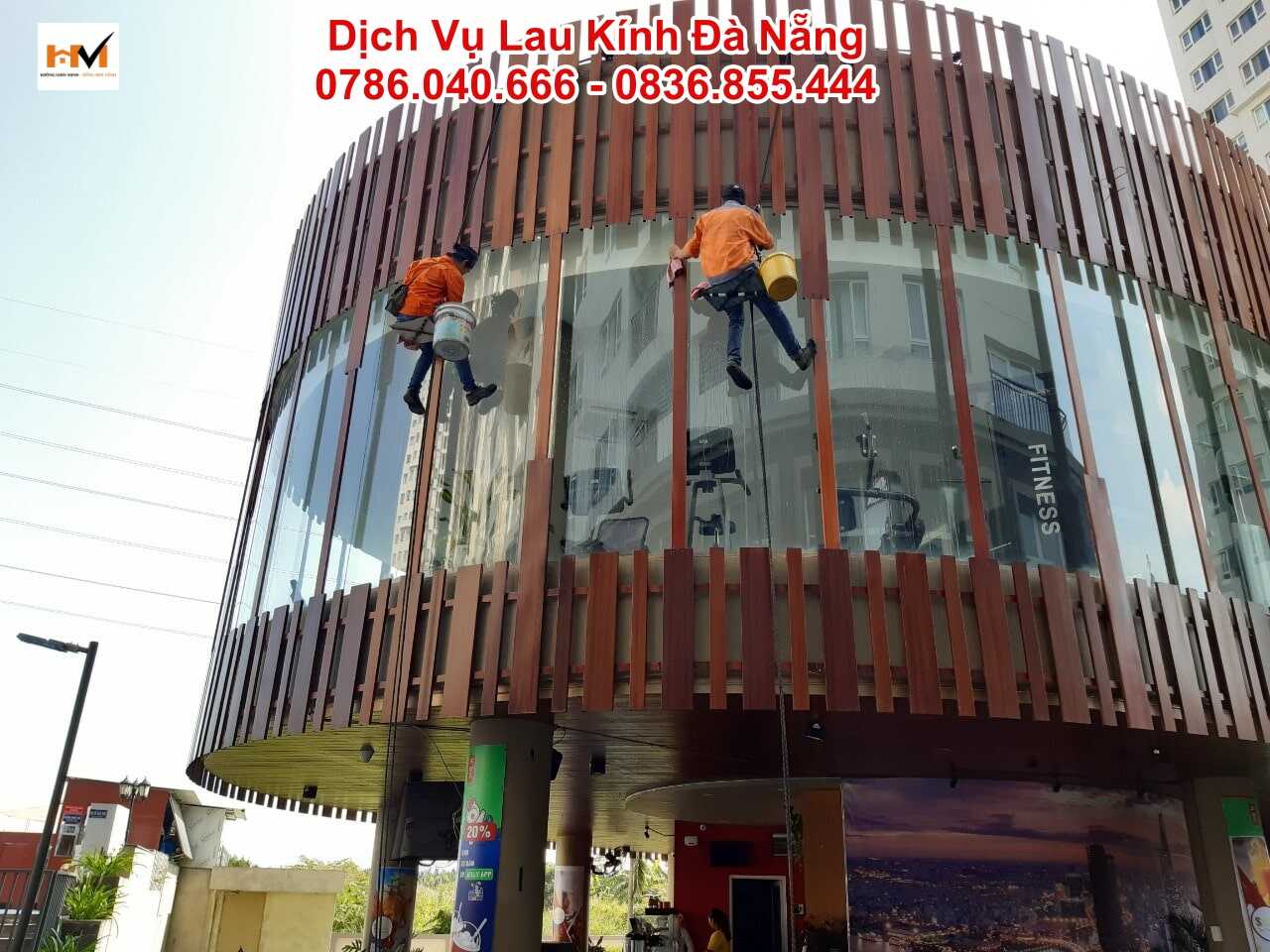 Lau kính