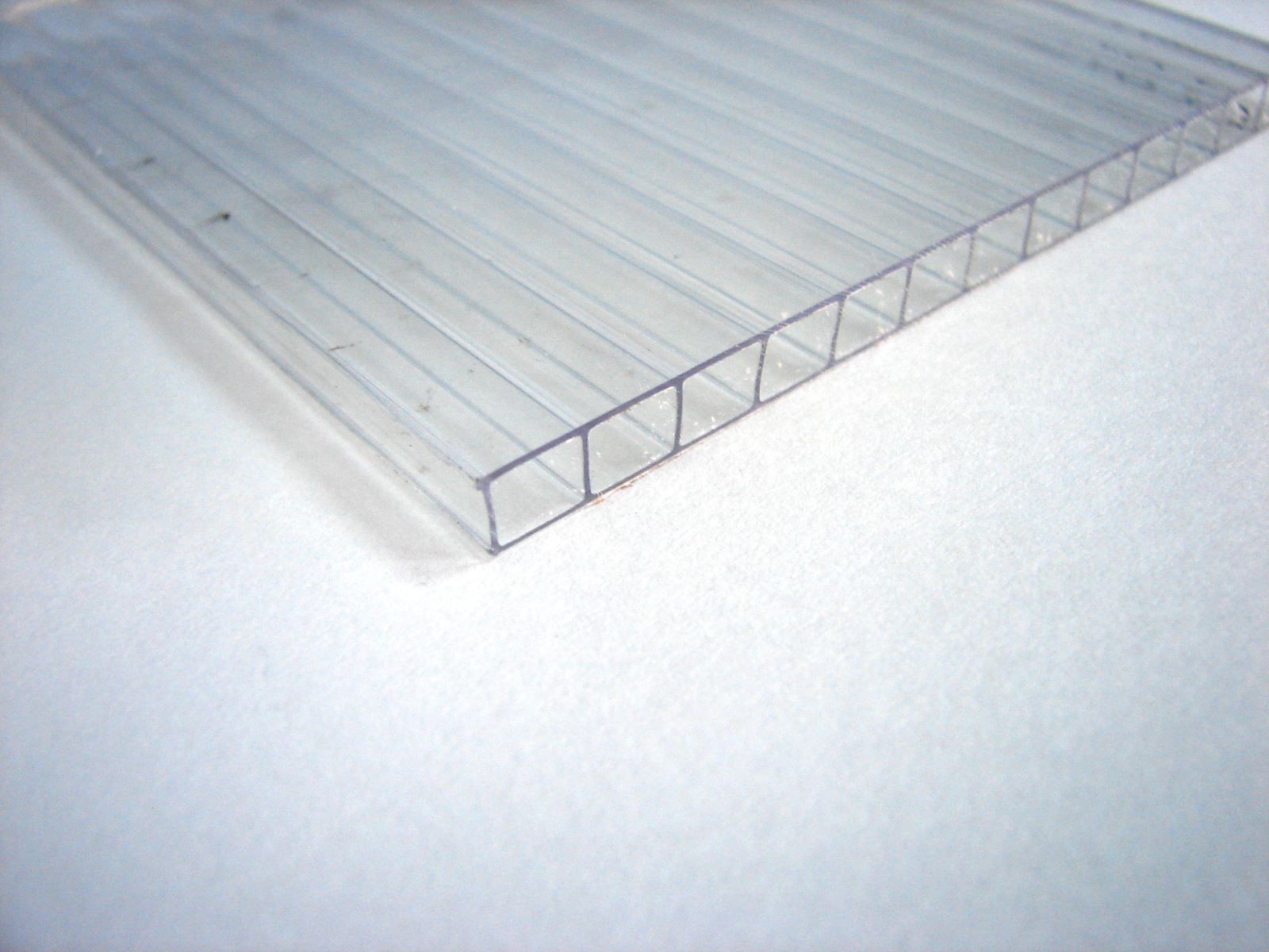 TẤM POLYCARBONATE RỖNG