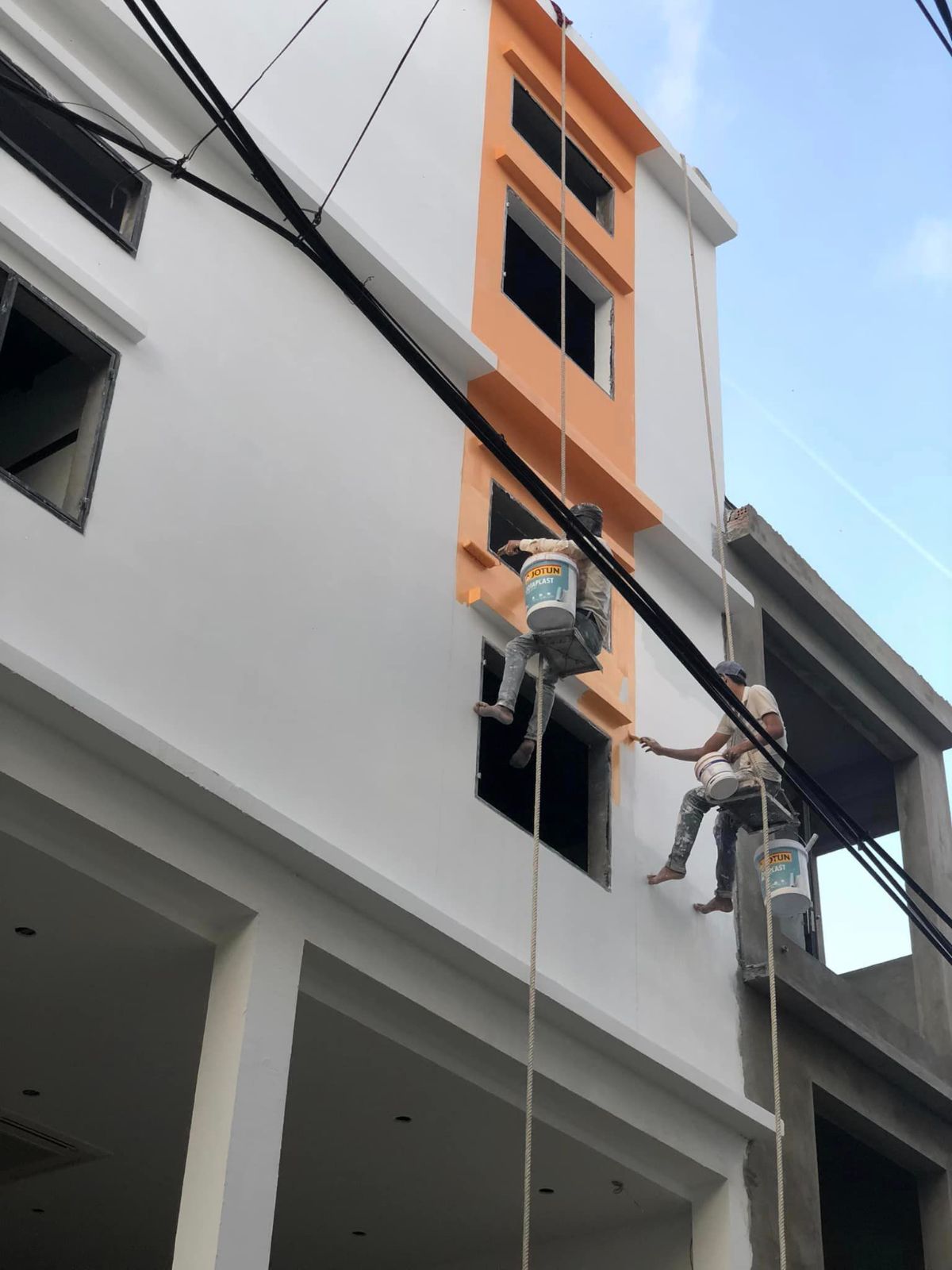 Hoàn thiện công trình sơn nhà 